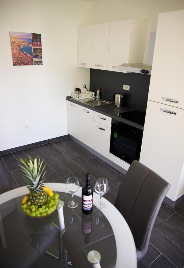 Apartment Mtm Split Bagian luar foto